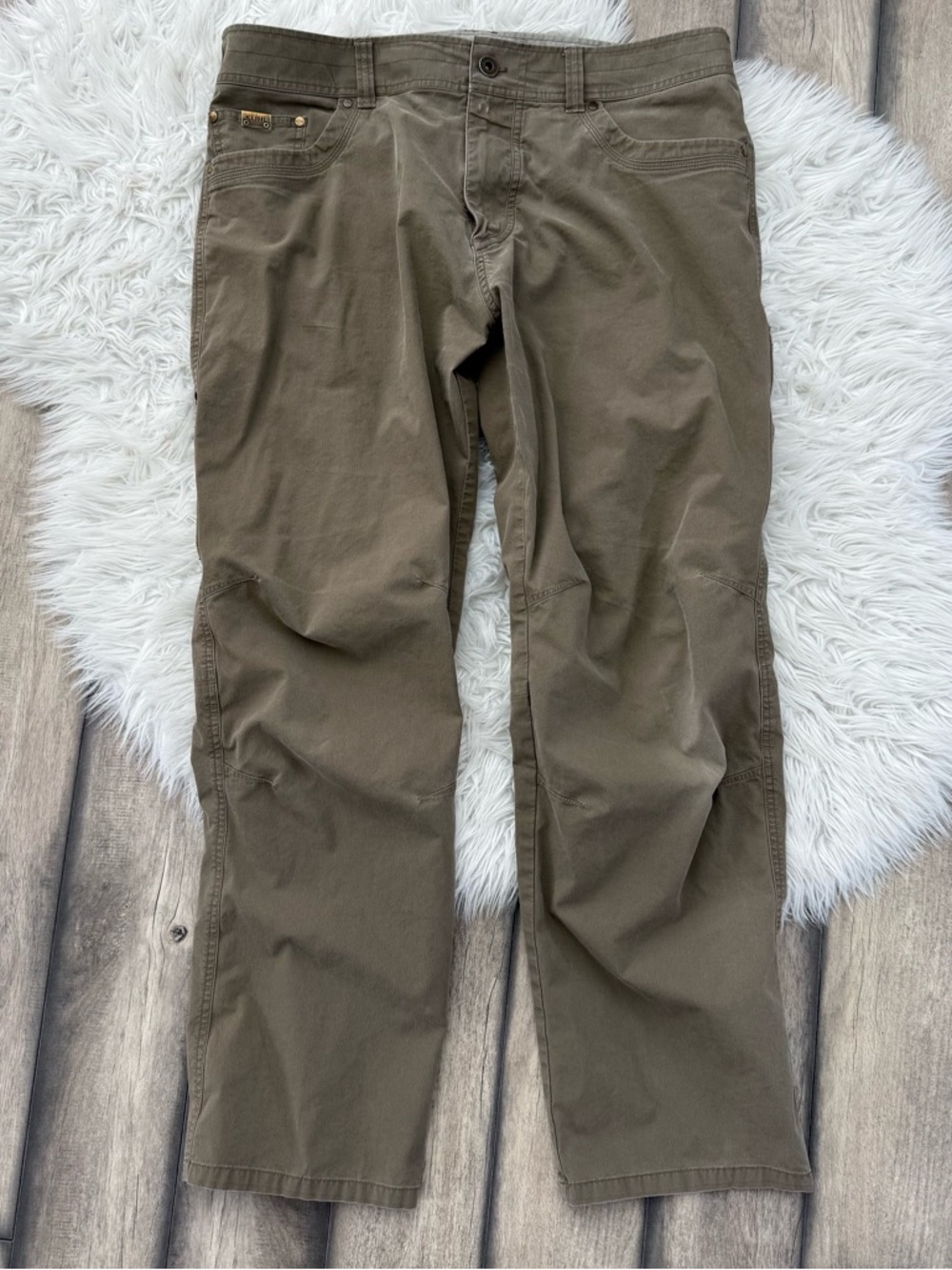 Men's Tan Kuhl Revolvr Casual Pants